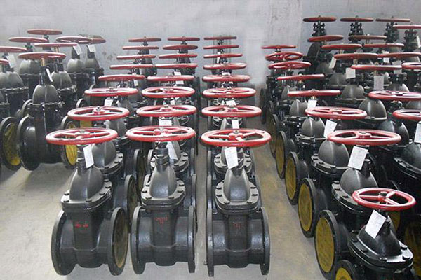 碳钢闸阀出现泄漏是什么原因