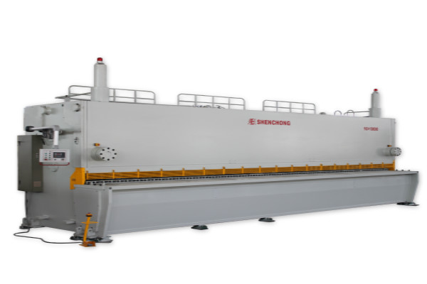 剪板机数控发展技术及配件包含哪些呢？