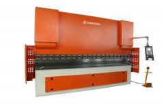 折弯机上下模具的选型