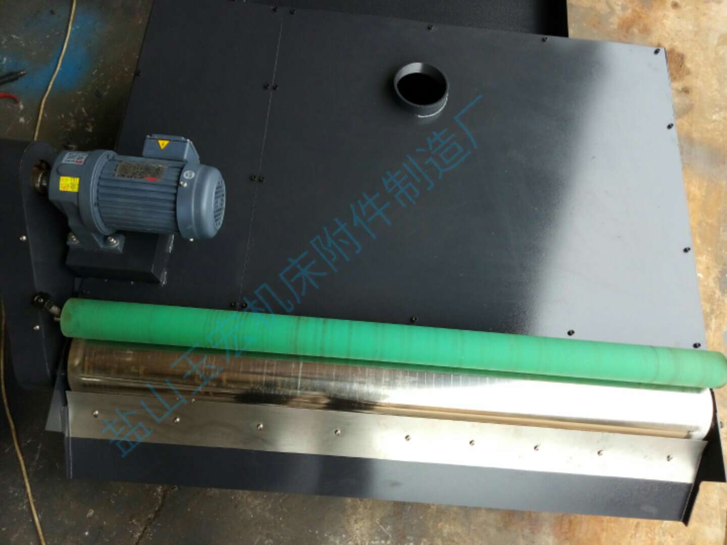 胶辊磁性分离器的应用领域及安装注意事项