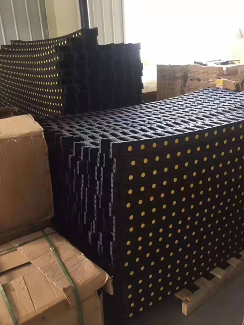 湘潭电缆拖链厂家