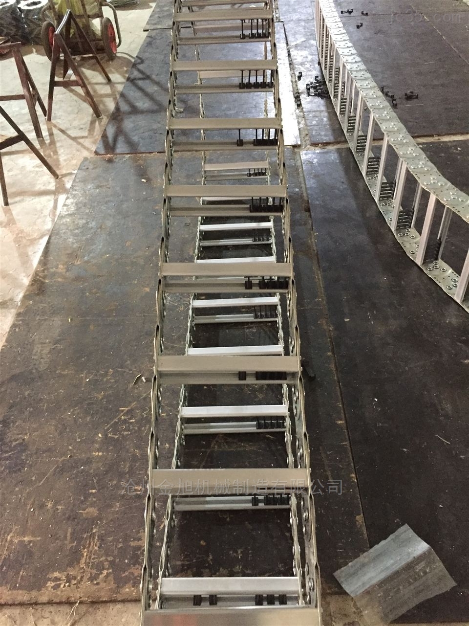 鞍钢大连重工电缆拖链供货商