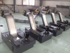 五轴加工机排屑机反转铁屑堵住解决方法