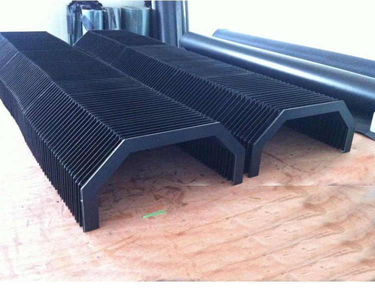 耐高温风琴防护罩在日常使用中需要留意维护保养