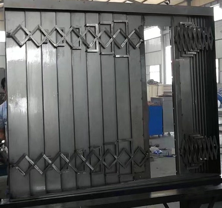 斜拉式机床钢板防护罩维修技术