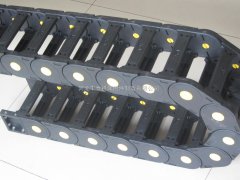 盘点怎样合理应用安装拖链