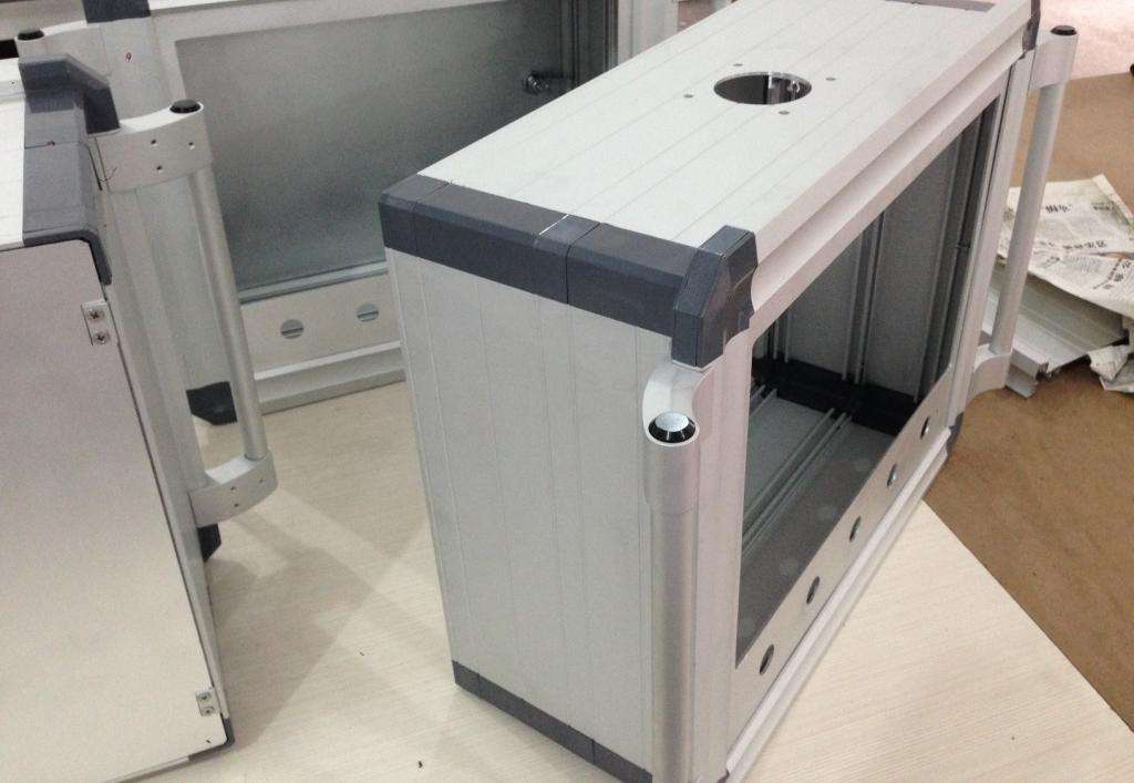 广东110悬臂操作箱价格