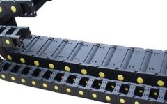 塑料拖链是机床中运用比较多的一种辅佐产品