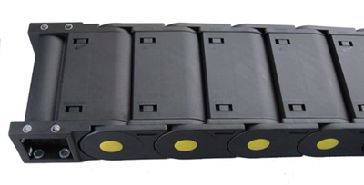 塑料拖链摩擦片的材质为尼龙