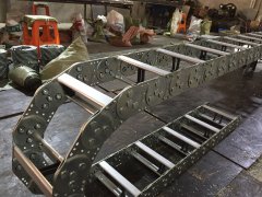 南京钢铝拖链的结构