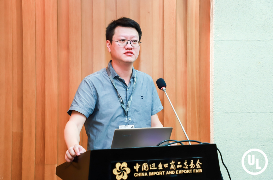 全球首颁太阳能路灯系统UL 证书