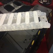 纯白色环保型拖链的运用价值