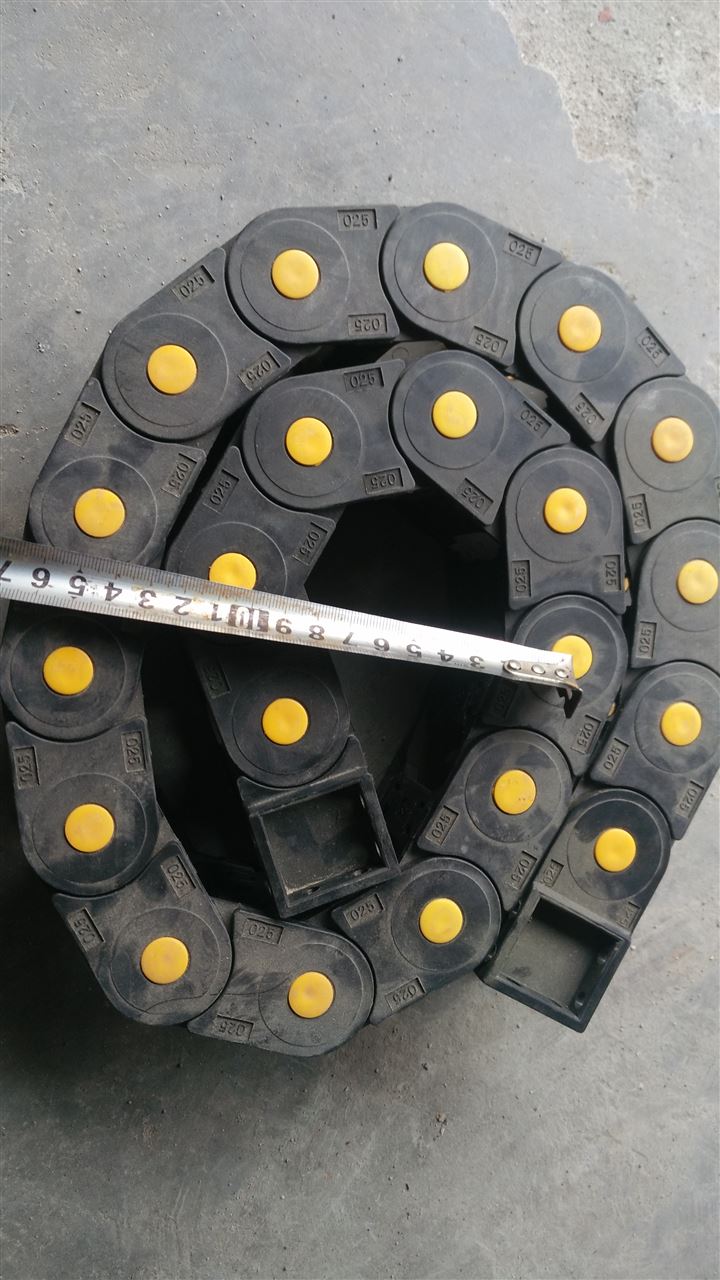 抑尘塑料拖链性能