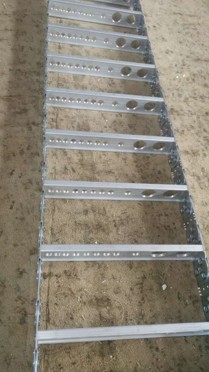 穿线拖链运行的稳定性