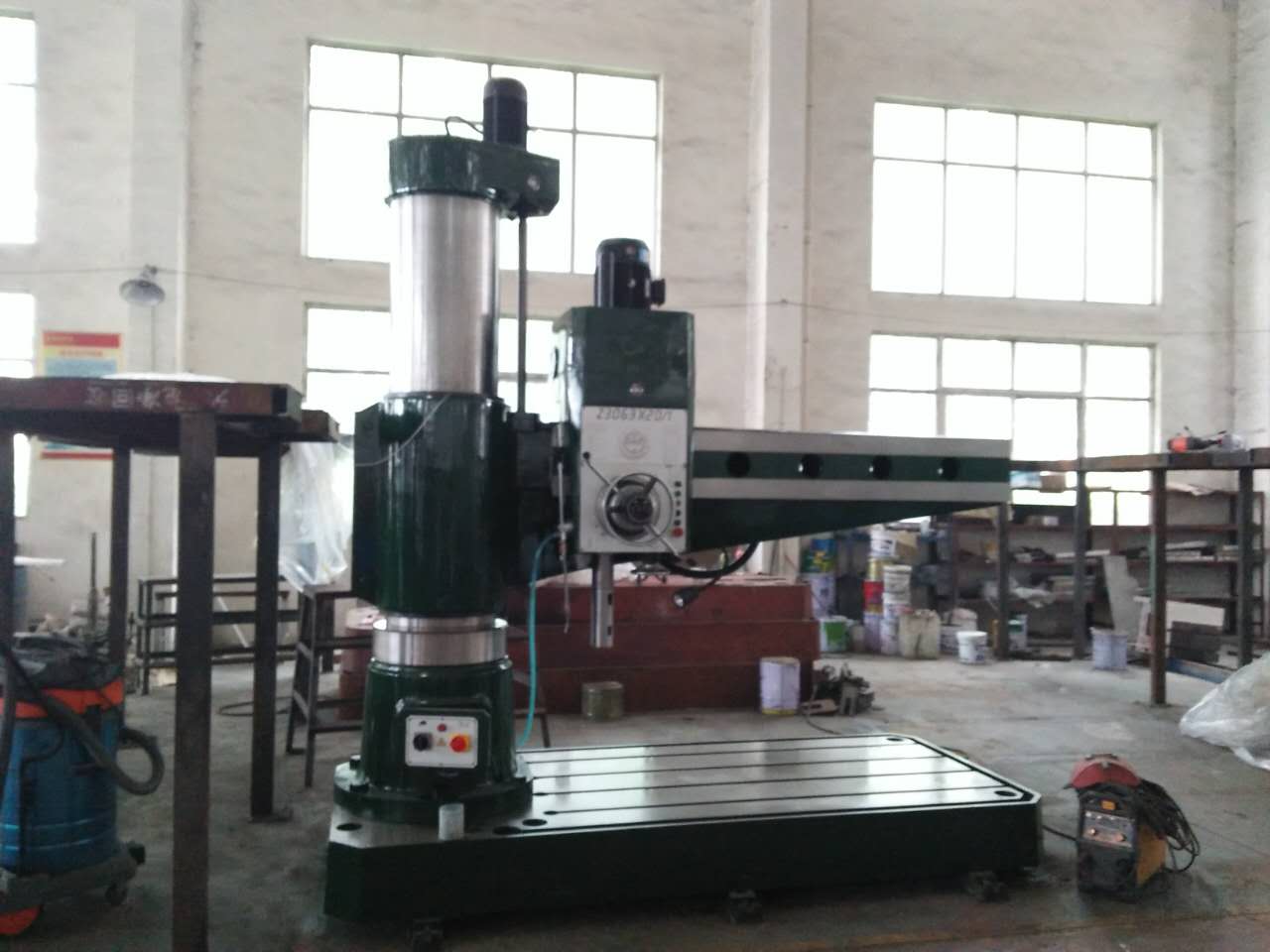 63摇臂钻厂家介绍