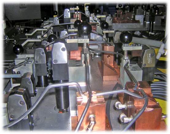 伊莉莎冈特：气动夹具--GN 864 GN 865 GN 866