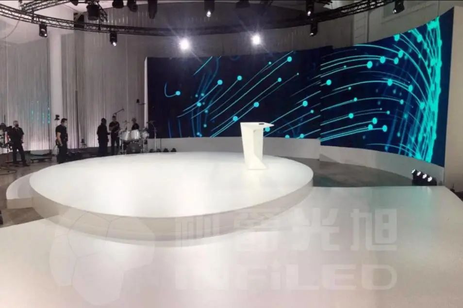 视爵光旭无缝曲面LED显示屏在2020年世博会芬兰馆大放光彩