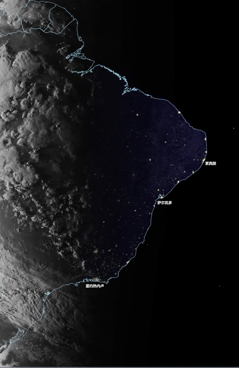 风云三号E星首次发布地球微光云图