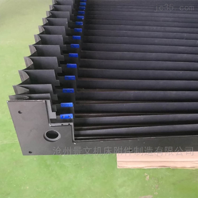 物流分拣机柔性风琴防护罩应用