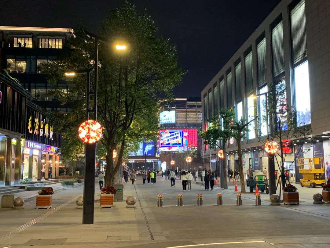 三思“浙江杭州西湖湖滨路智慧路灯工程项目”入选国家节能中心优秀案例名单