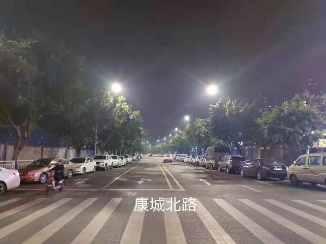 重庆高新区通过改造路灯着力消除照明盲区