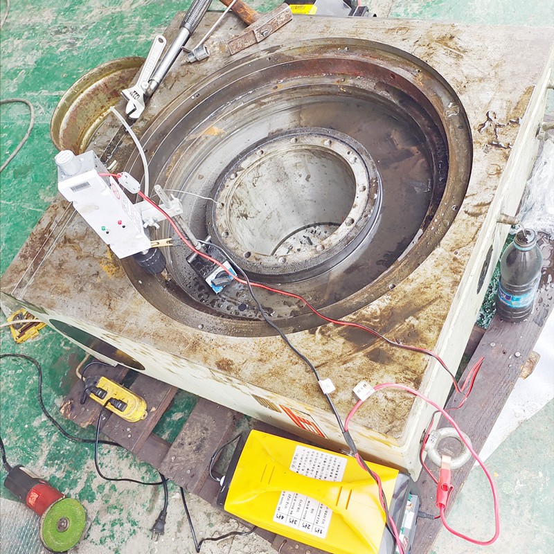 二手四轴转台密封圈漏油维修 二手四轴转台密封圈漏油维修