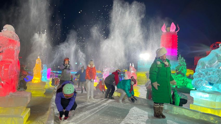 长春冰雪新天地元宵佳节展美轮美奂夜景灯光