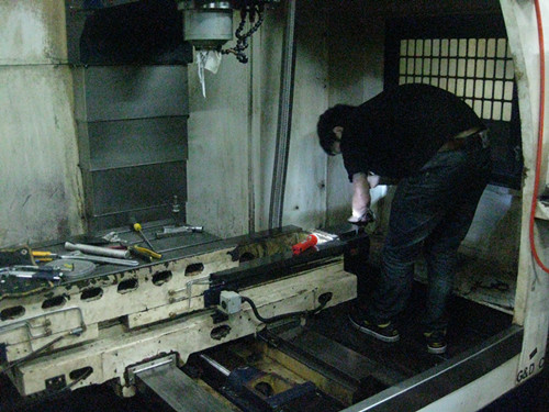 苏州加工中心大修立式加工中心维修