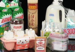 透明膜厂家中保护膜如何完美的吸附到产品表面呢？