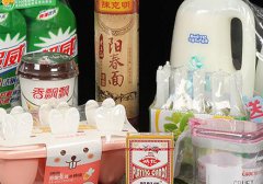 透明膜厂家对pvc薄膜成型用的配方是什么呢？