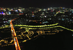 湖北荆州长江大保护滨江风情带夜景旅游项目竣工亮灯