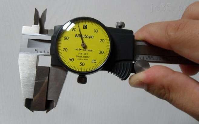 带表卡尺指针不稳定修理方法，再也不用自己掏钱维修啦