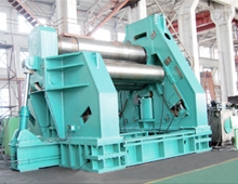 四棍卷板机实现四辊运行作业的基本原理是什么呢 四棍卷板机实现四辊运行作业的基本原理是什么呢