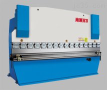 液压折弯机由4部分组成