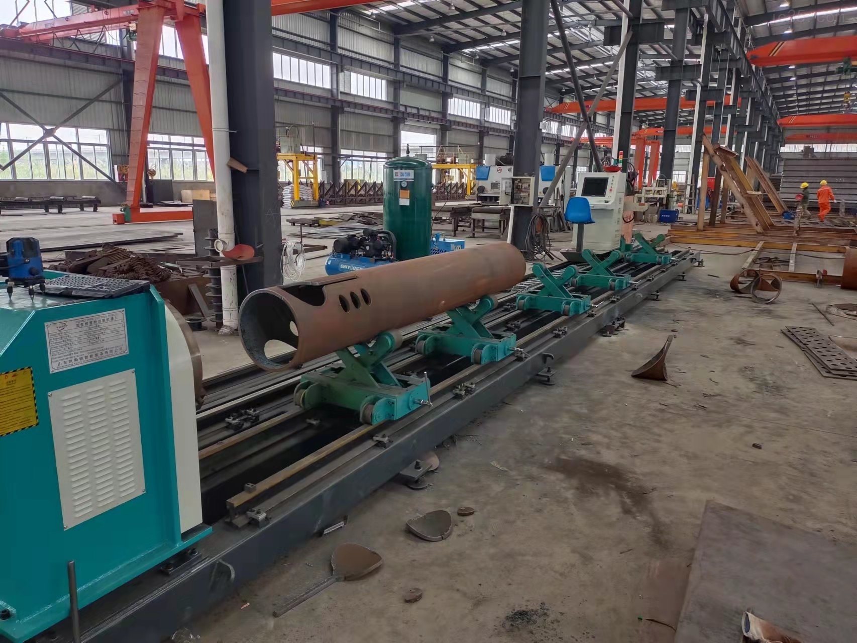 数控相贯线切割机怎样在保证生产效率的同时而提高原材料的利用率？