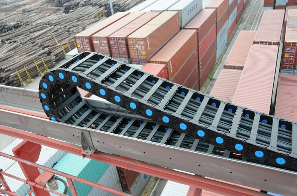 钢厂固碳拖链价格