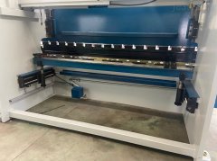 折弯机厂家对于机器特点介绍