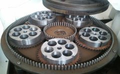 圆柱滚子用什么设备研磨?