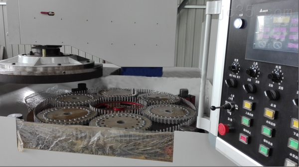 数控高精密研磨机