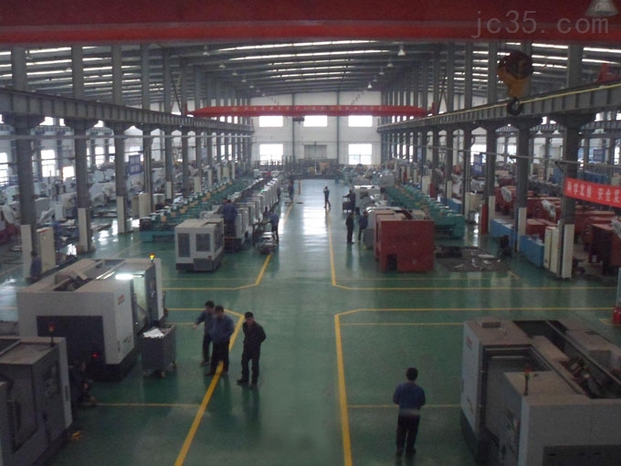 立式加工中心驱动装置的组成与连接 立式加工中心驱动装置的组成与连接