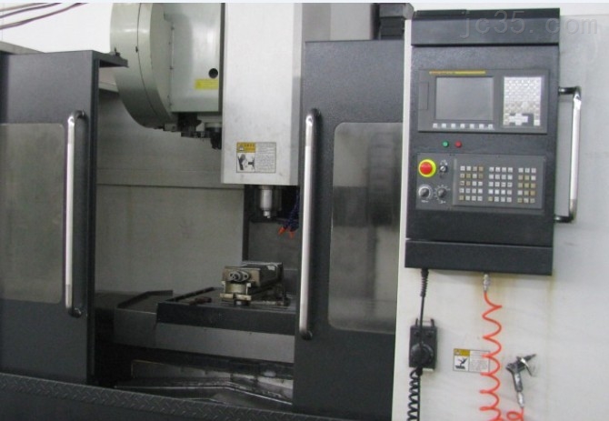 三轴、四轴、五轴中心加工分别适用于哪些类型