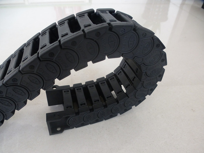 塑料拖链的运行方式 塑料拖链的运行方式