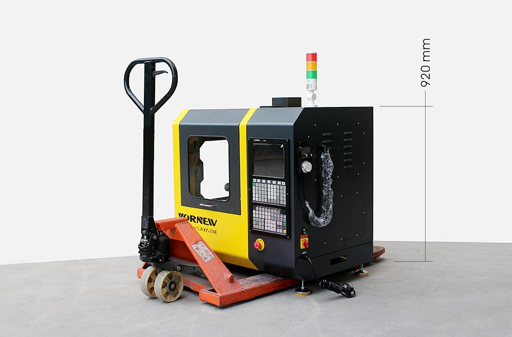 桌面五轴机床解决大型机床在教学上不方便问题 桌面五轴机床解决大型机床在教学上不方便问题