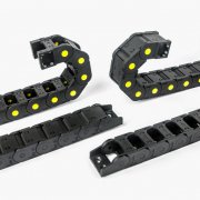 穿线拖链要如何拆装?