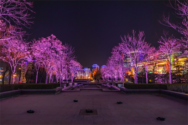 城市夜景照明带动夜经济增长