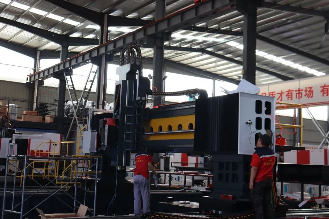 三步防止数控钻床撞机