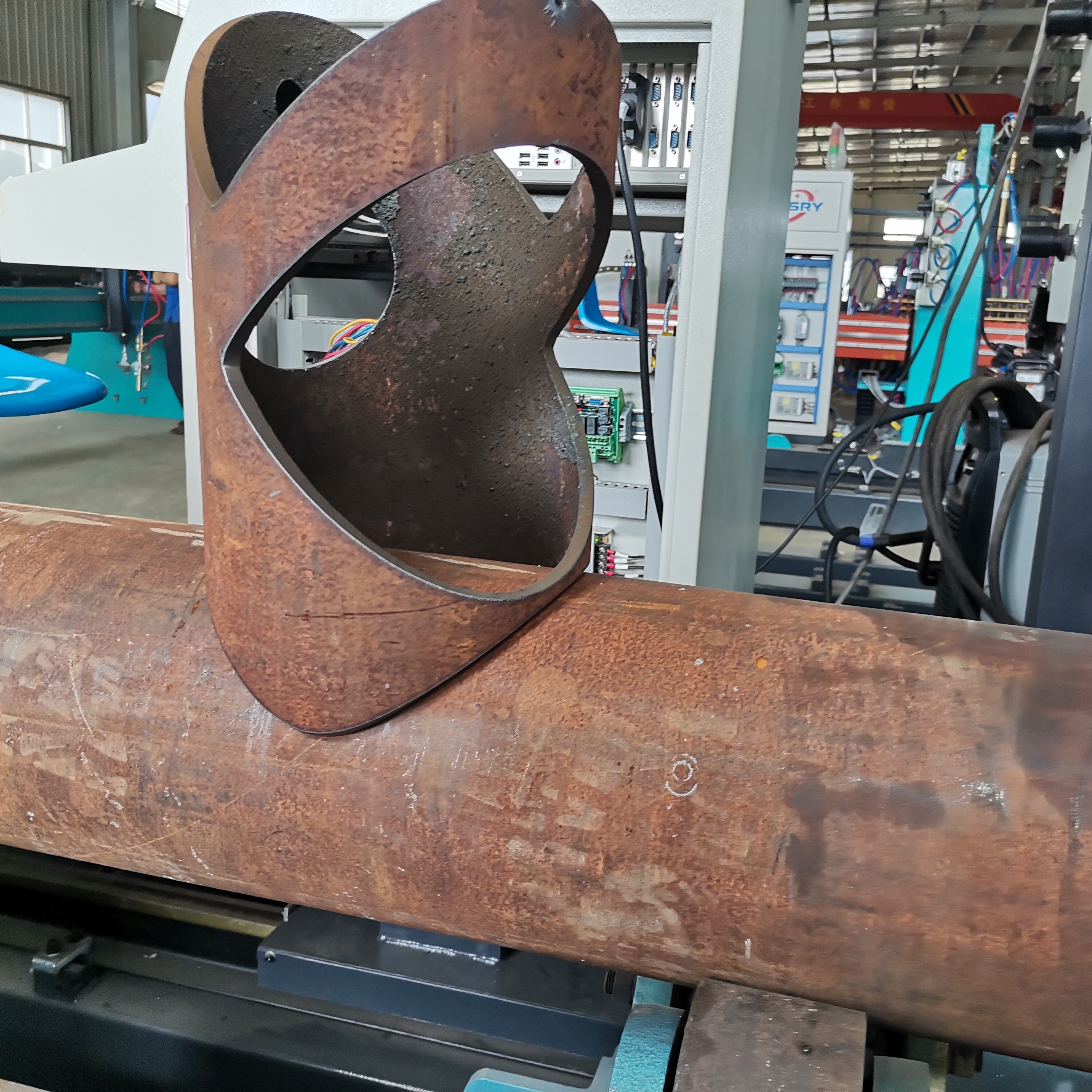 不得不知道的数控等离子相贯线切割机的选型