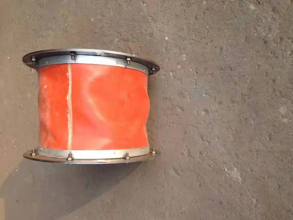 食品级内嵌式快装透明软连接