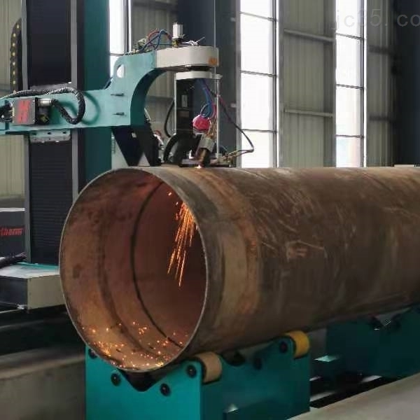 你知道什么是大管径相贯线切割机么？