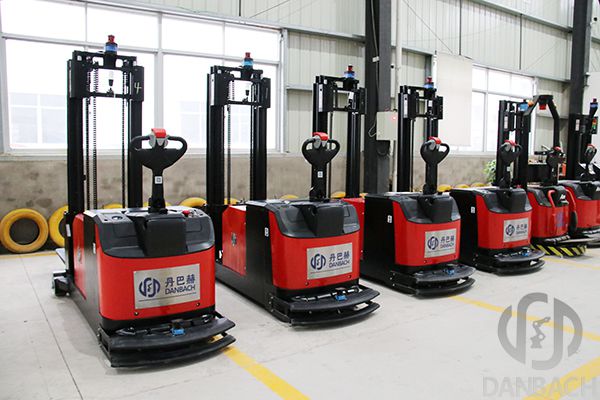 AGV无人叉车工作原理